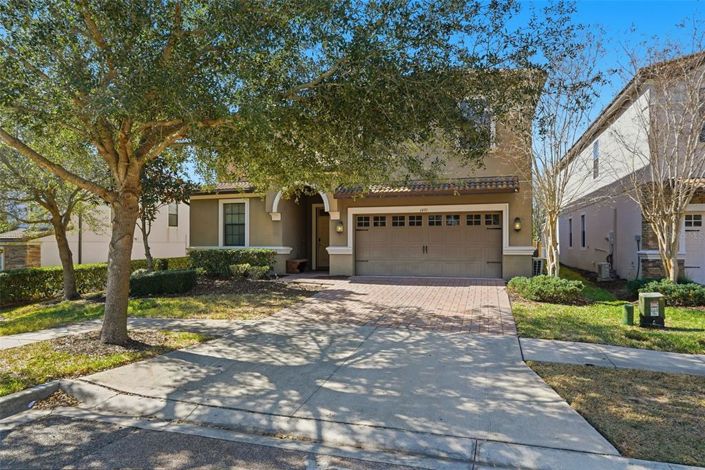 Image No.13-8 Bed Property for sale