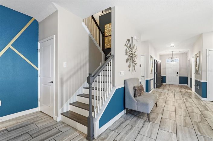 Image No.36-8 Bed Property for sale