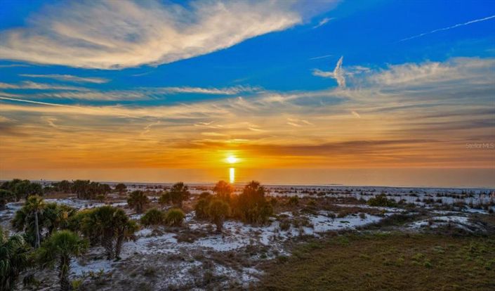 Image No.4-5 Bed Property for sale