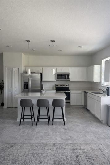 Image No.4-4 Bed Townhouse for sale