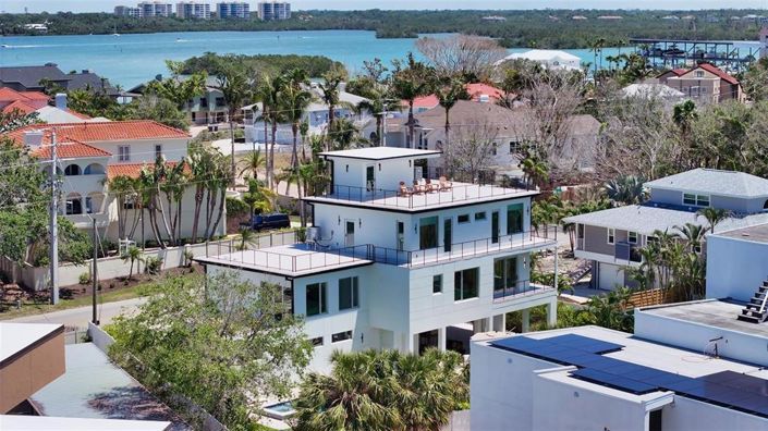 Image No.9-Propriété de 4 chambres à vendre à Sarasota