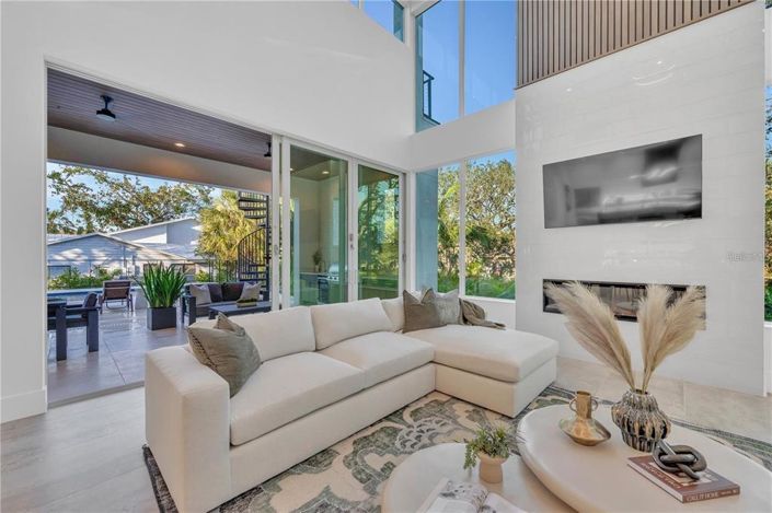 Image No.19-Propriété de 4 chambres à vendre à Sarasota