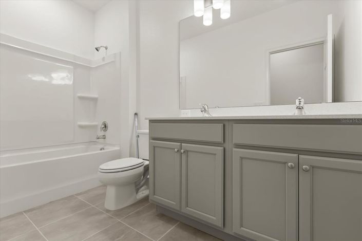 Image No.27-12 Bed Property for sale