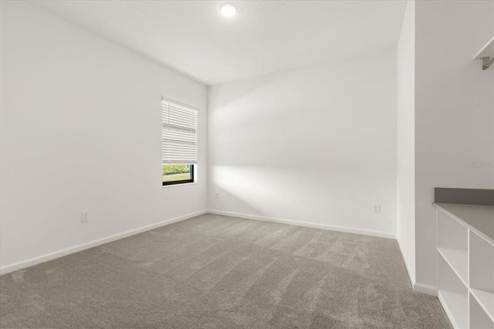 Image No.29-12 Bed Property for sale