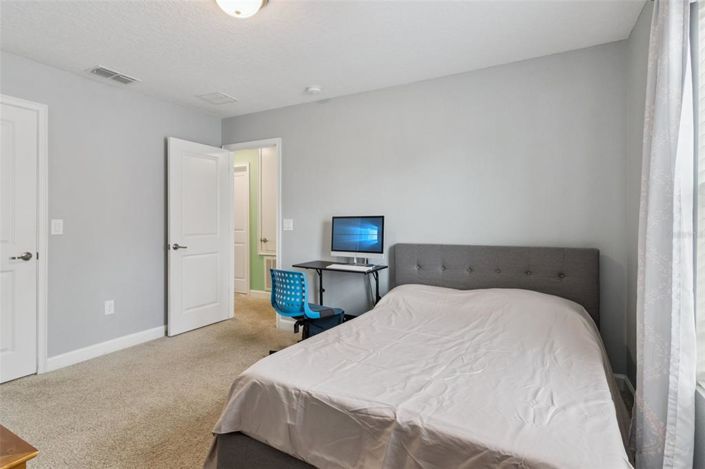 Image No.30-3 Bed Property for sale