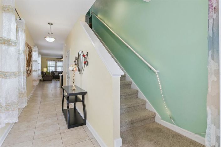 Image No.5-3 Bed Property for sale