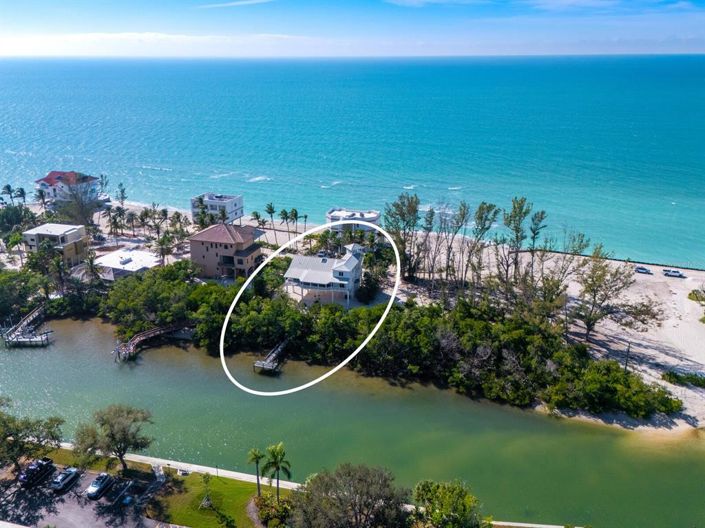 Image No.11-4 Bed Property for sale