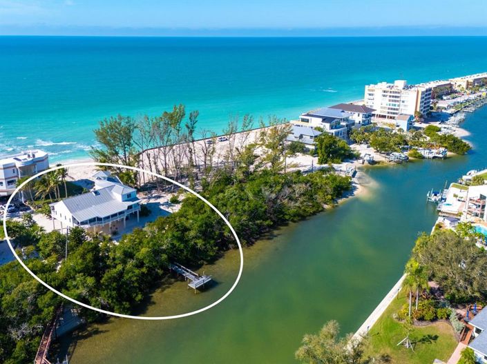 Image No.12-4 Bed Property for sale