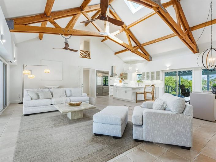 Image No.18-4 Bed Property for sale