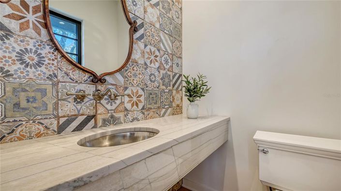 Image No.22-4 Bed Property for sale