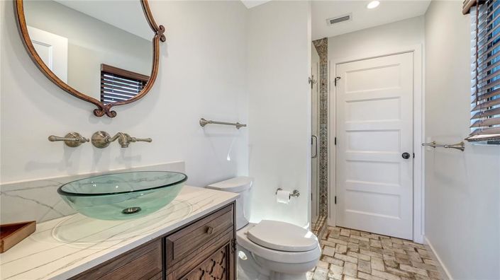 Image No.35-4 Bed Property for sale