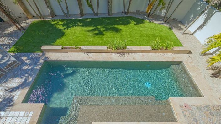 Image No.49-4 Bed Property for sale