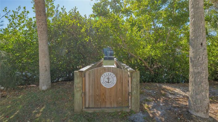 Image No.55-4 Bed Property for sale