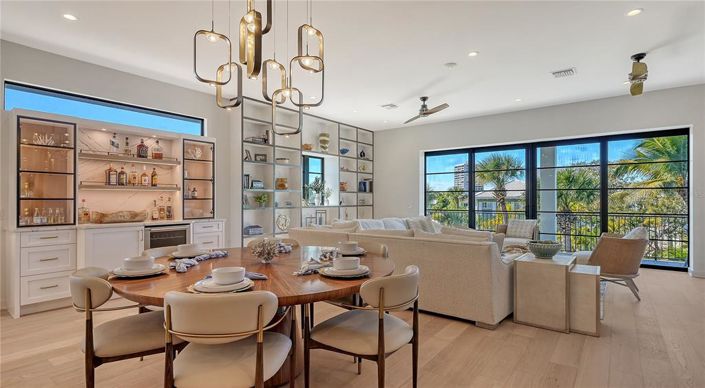 Image No.7-4 Bed Property for sale