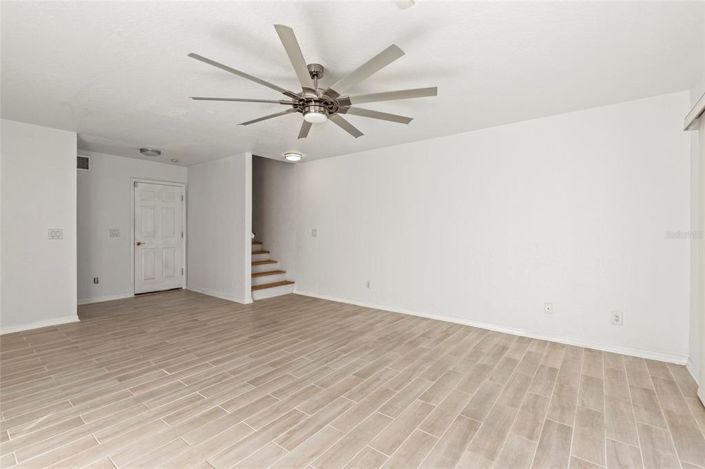 Image No.7-3 Bed Townhouse for sale