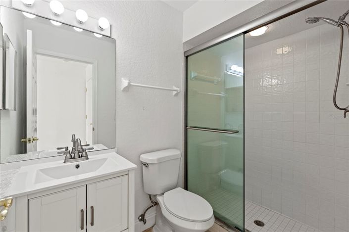 Image No.8-3 Bed Townhouse for sale