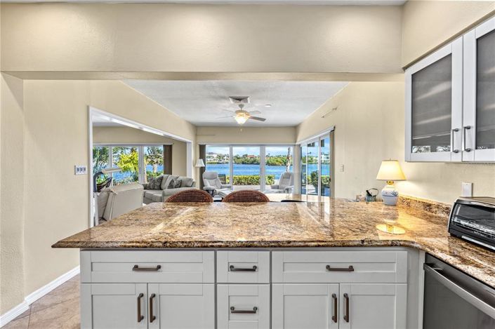 Image No.35-2 Bed Property for sale