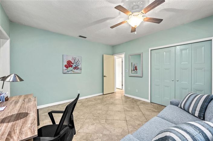 Image No.50-2 Bed Property for sale