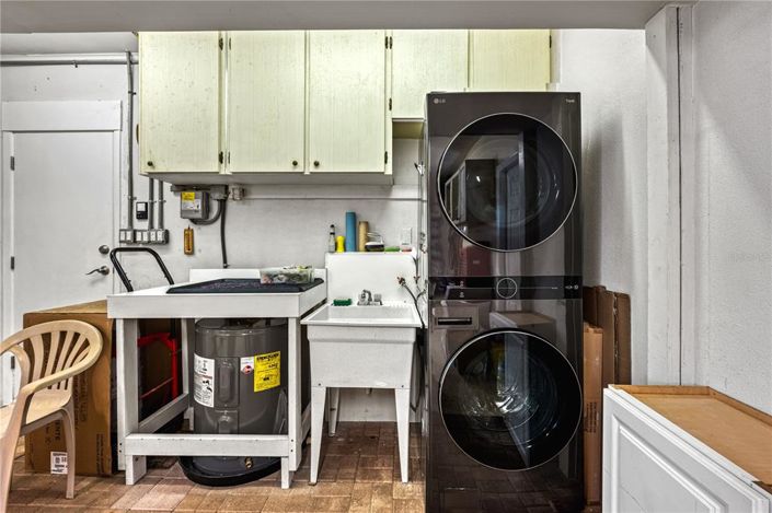 Image No.52-2 Bed Property for sale