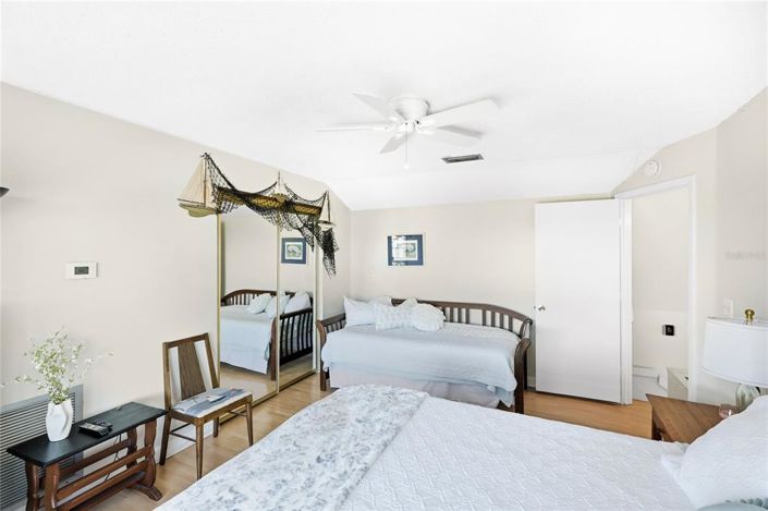 Image No.19-Propriété de 4 chambres à vendre à Holmes Beach