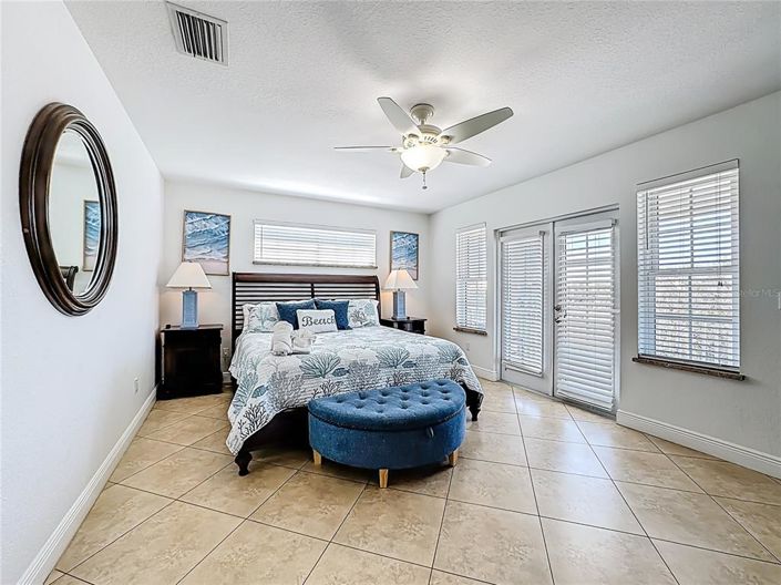 Image No.36-4 Bed Property for sale