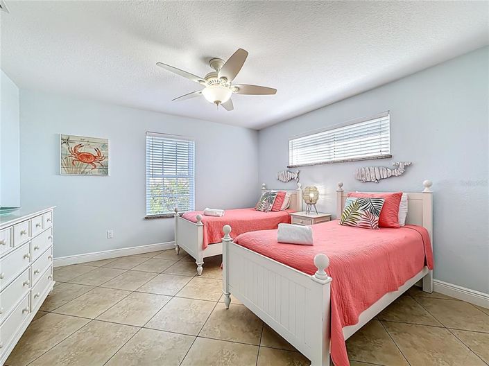 Image No.44-4 Bed Property for sale