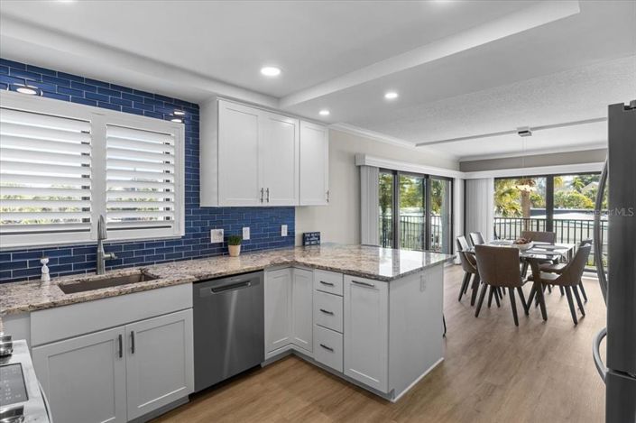 Image No.13-2 Bed Property for sale