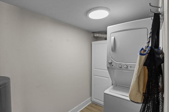 Image No.15-2 Bed Property for sale