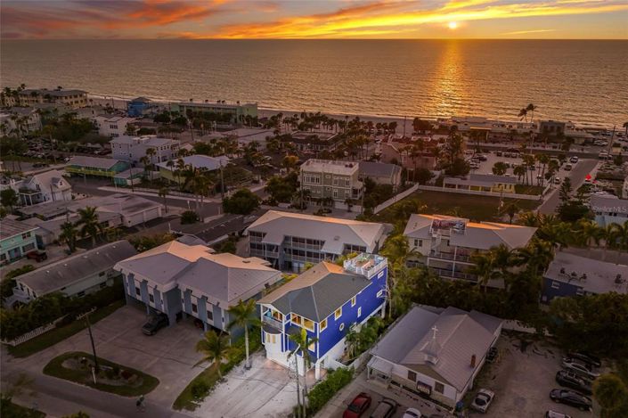 Image No.36-5 Bed Property for sale