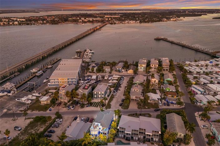 Image No.38-5 Bed Property for sale