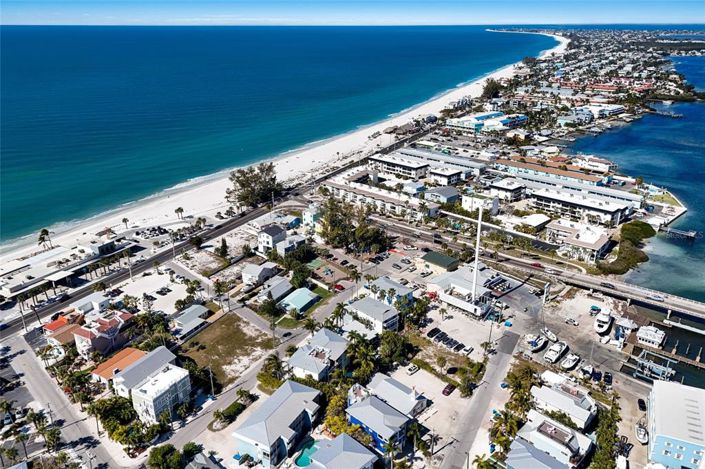 Image No.47-5 Bed Property for sale