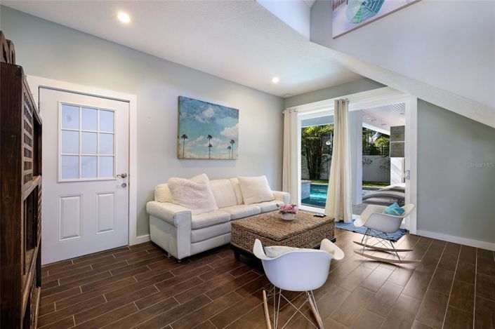 Image No.49-5 Bed Property for sale