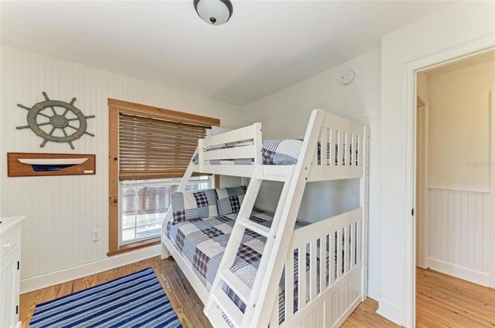 Image No.17-3 Bed Property for sale