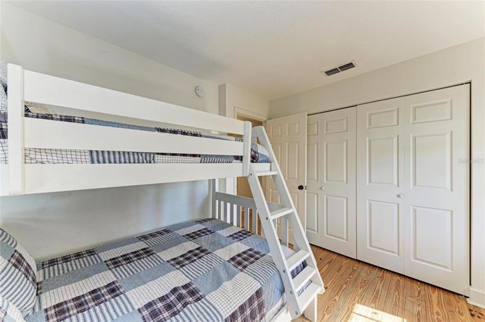 Image No.18-3 Bed Property for sale