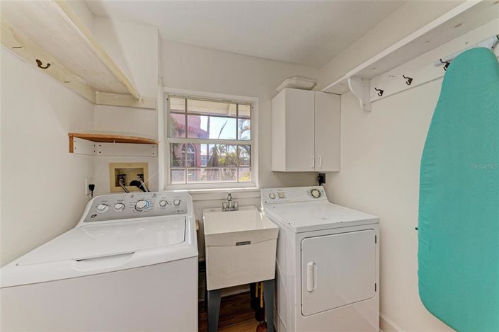 Image No.20-3 Bed Property for sale