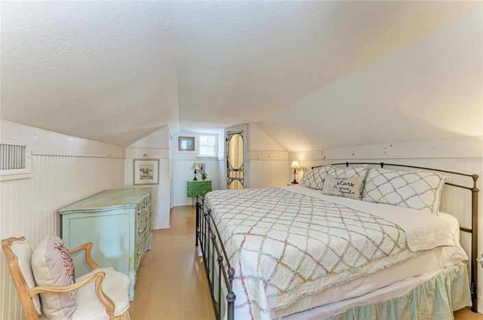 Image No.24-3 Bed Property for sale