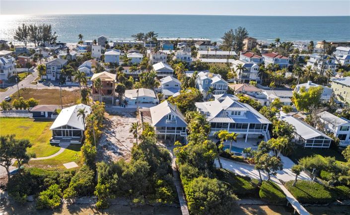 Image No.36-3 Bed Property for sale