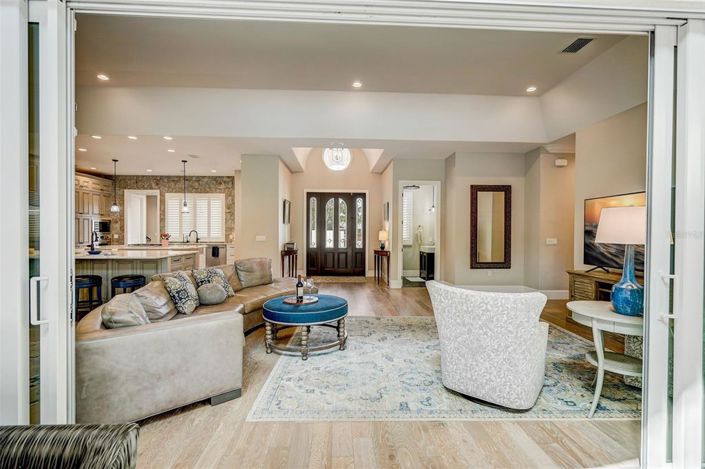 Image No.47-5 Bed Property for sale