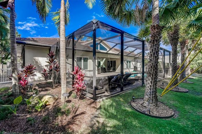 Image No.59-5 Bed Property for sale