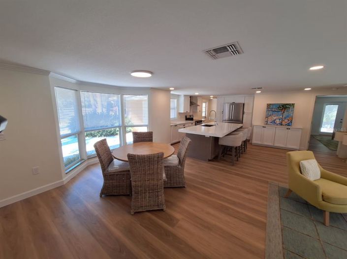 Image No.2-2 Bed Property for sale