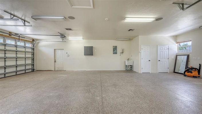 Image No.26-2 Bed Property for sale