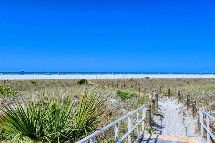 Image No.37-2 Bed Property for sale