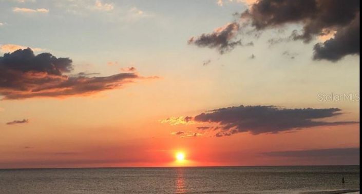 Image No.40-2 Bed Property for sale