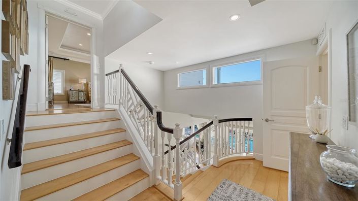 Image No.33-4 Bed Property for sale