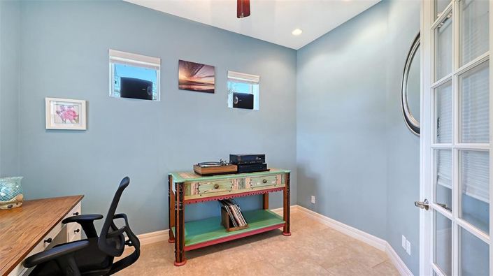 Image No.8-Propriété de 4 chambres à vendre à Sarasota