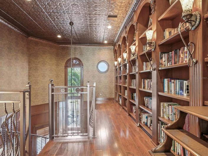 Image No.23-Propriété de 5 chambres à vendre à Sarasota