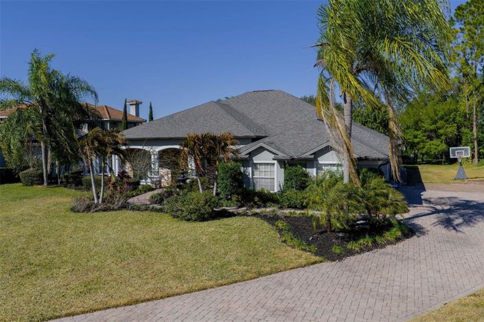 Image No.48-4 Bed Property for sale