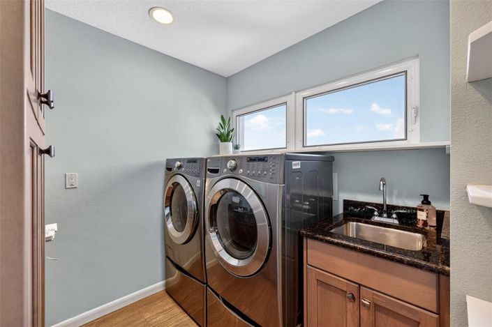 Image No.22-3 Bed Property for sale