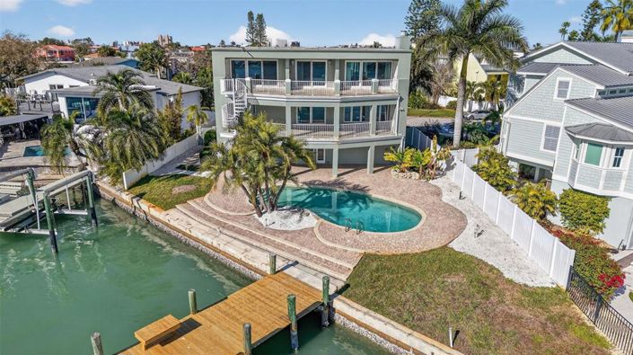 Image No.3-3 Bed Property for sale