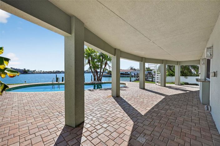 Image No.37-3 Bed Property for sale